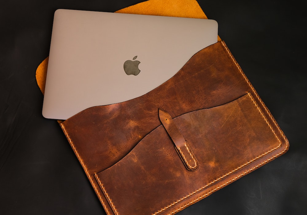 MacBook Protection Accessories - Apple Leather Sleeve for MacBook Pro